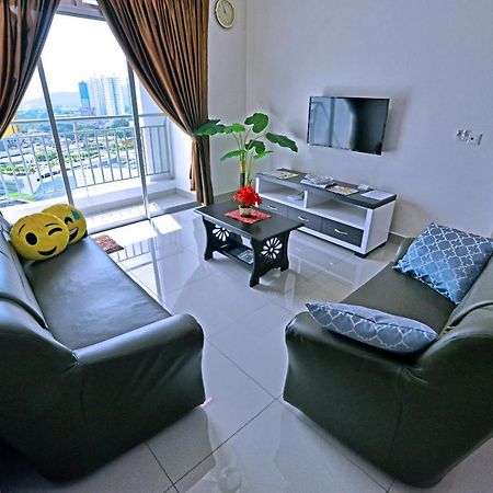 Hits Homestay Bayan Lepas Bagian luar foto